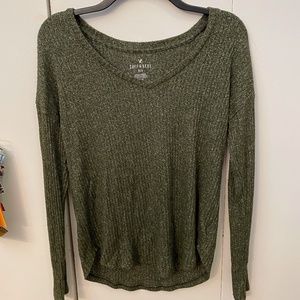American Eagle navy green long sleeve